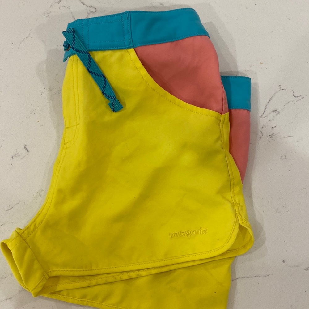 Girls Patagonia size 12 Shorts